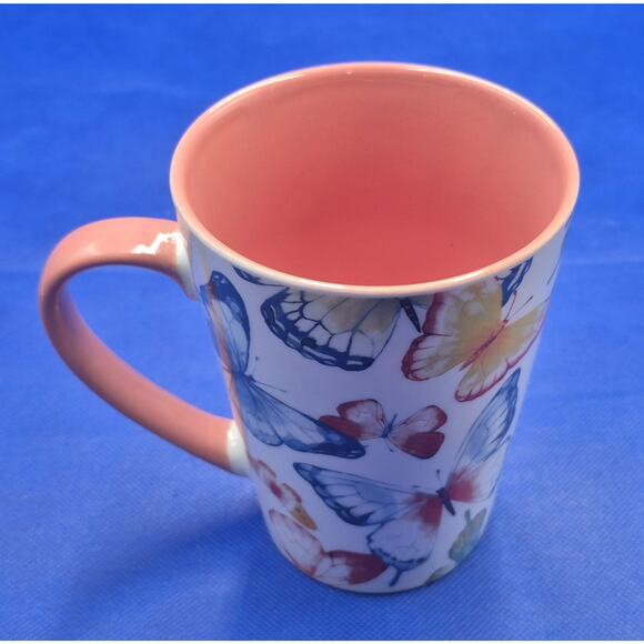 Beautiful Butterfly Oversized Mug Melon Interior 18oz 4.5" Market Square - Picture 3 of 8